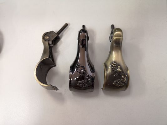Le cercueil en métal de Herrajes Para Ataudes de couleur d'or manipule D041 modèle