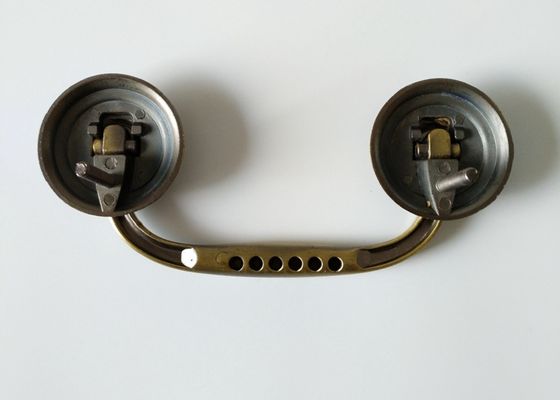 Le cercueil en alliage de zinc en métal de cercueil d'enterrement de H032 Zamak manipule la taille 20*9 cm de la distance 14cm de trous de vis